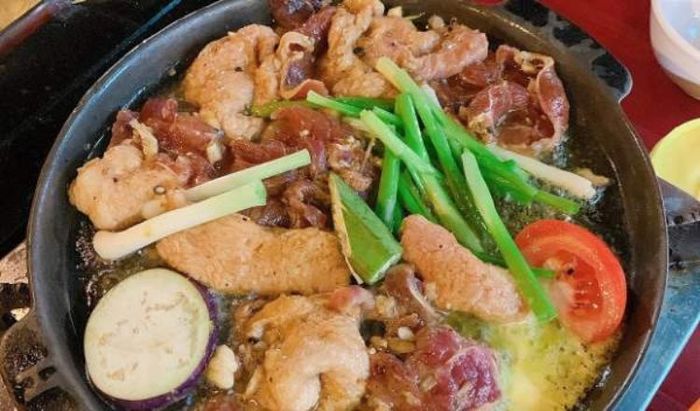 Nầm nướng Vân 