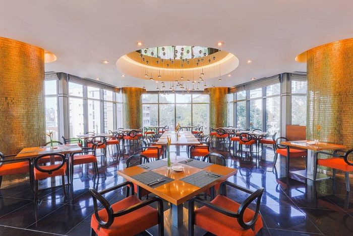 Nhà hàng Food Connexion - Địa điểm buffet sang trọng tại Quận 1