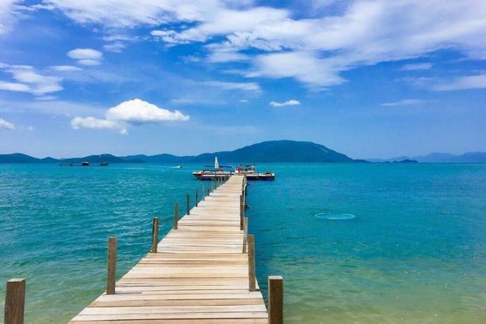 Cầu gỗ tình yêu Điệp Sơn - Một trong những địa điểm check-in tuyệt vời tại Nha Trang