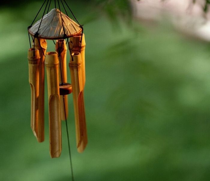 Sử dụng chuông gió để thu hút tài lộc và may mắn vào nhà