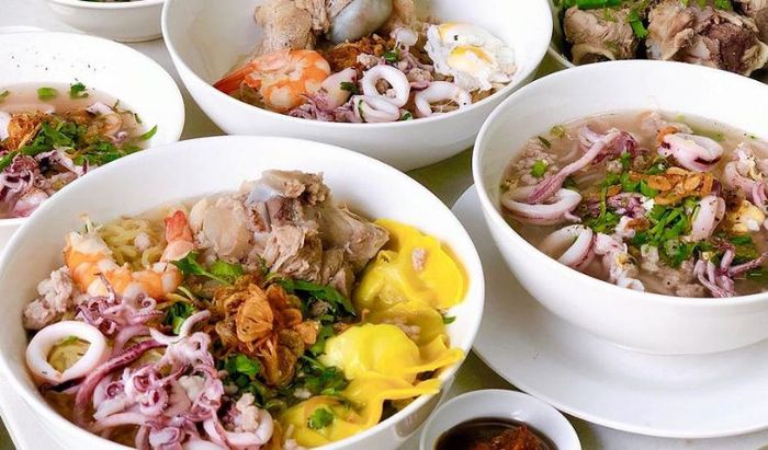 Hủ tiếu mực Ông Diệm - Món ăn sáng thơm ngon và bổ dưỡng tại Đà Lạt