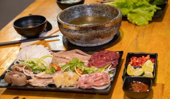 Phở thố đá Chu Gia - Món ăn sáng độc đáo và hấp dẫn tại Đà Lạt