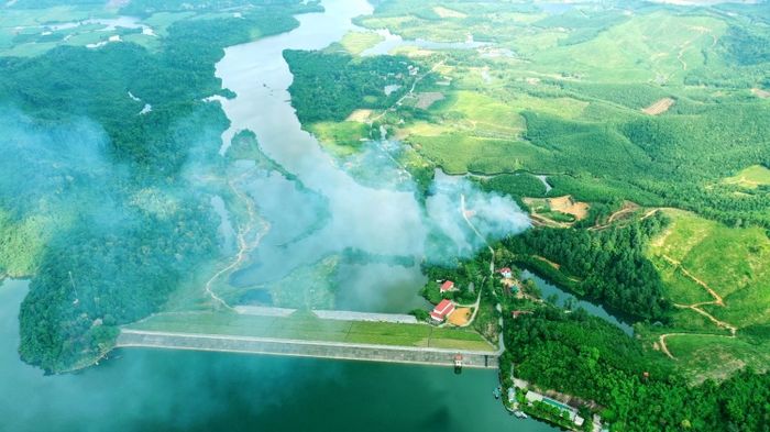 Vườn quốc gia Bến En Thanh Hóa là một khu vực du lịch lý tưởng, nổi bật với cảnh quan tự nhiên đa dạng.