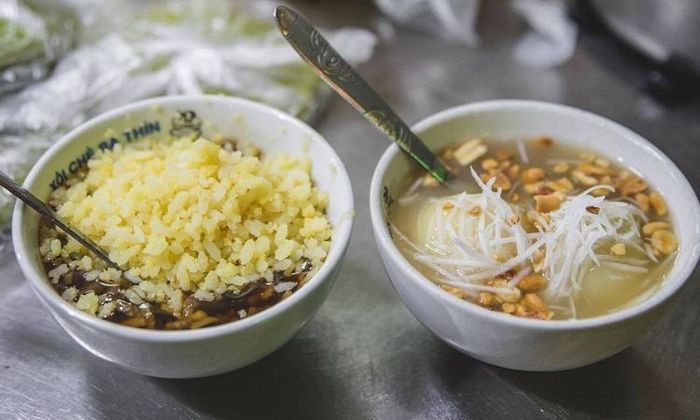 Ẩm thực đường phố Hà Nội