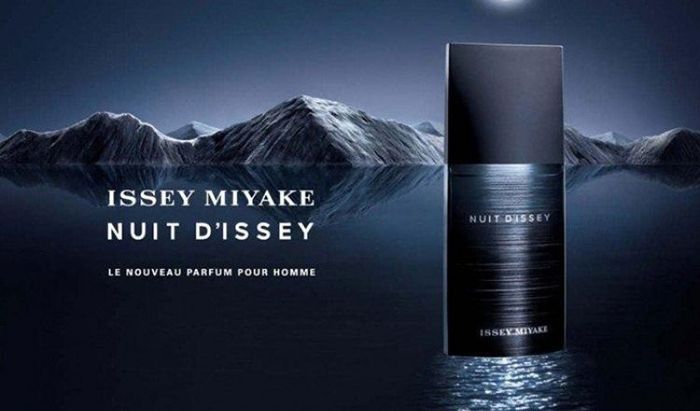 Issey Miyake Nuit D'Issey For Men EDT chính hãng là dòng nước hoa dành cho nam giới, mang lại một sự kết hợp hoàn hảo của các nốt hương đầy quyến rũ và bí ẩn.