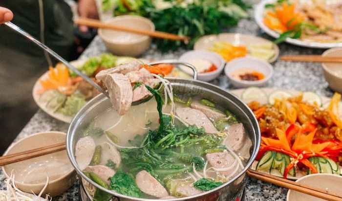 Lẩu bò ớt hiểm Đà Lạt với vị cay tê lưỡi khó quên
