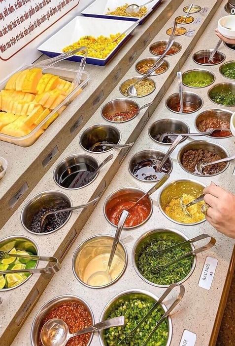 Nguyên liệu để pha nước chấm tại Haidilao