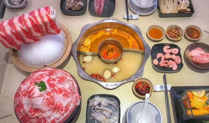 Buffet lẩu Đài Loan Manwah là một trong những địa chỉ lẩu ngon nổi tiếng tại Hà Nội