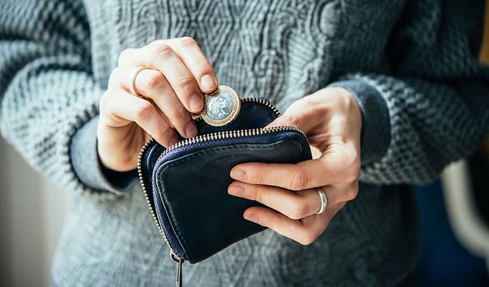 Phương pháp thu hút tài lộc hiệu quả vào ví nhờ đồng xu cổ