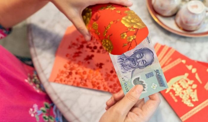 Phong tục lì xì trong ngày Tết của người Việt Nam