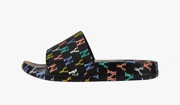 mẫu dép quai ngang nam MLB Multicolor Monogram cao cấp đẳng cấp