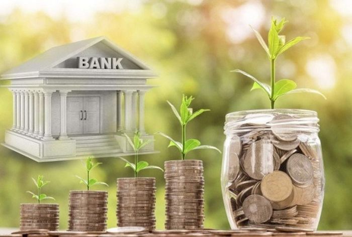 Chọn ngân hàng có uy tín để gửi tiết kiệm