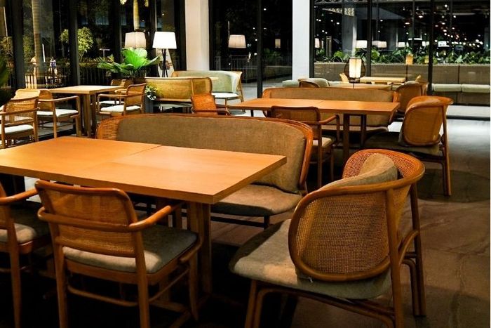 Ơ Bistro