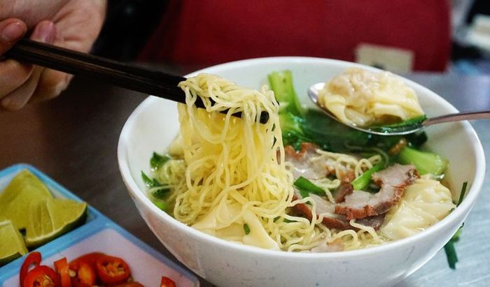 Mì Hoành Thánh Tàu Cao được đánh giá là một trong những quán ăn ngon nhất tại Đà Lạt