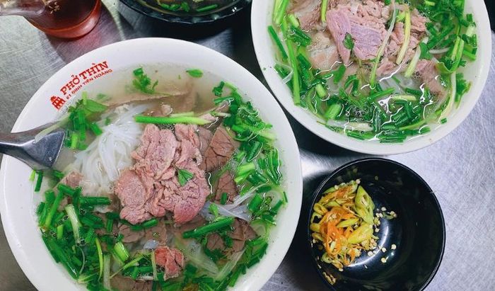 Phở Thìn - Địa điểm ăn sáng nổi tiếng tại Hà Nội mà bạn không nên bỏ lỡ