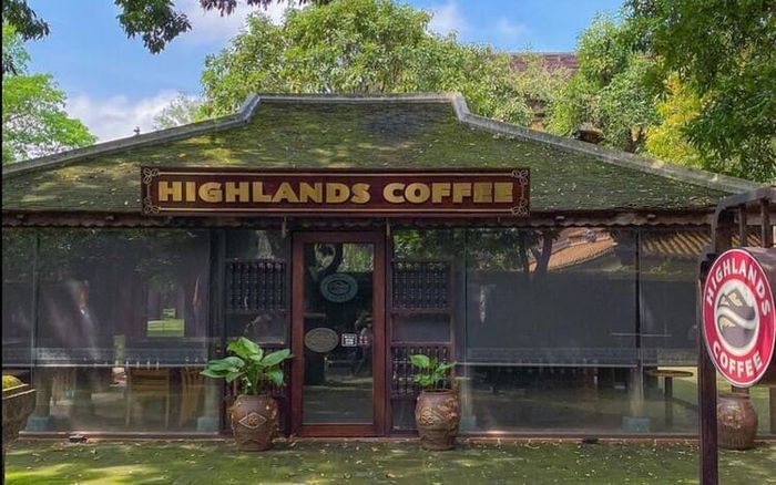 Highlands Đại nội Huế toát lên vẻ đẹp cổ điển, đậm chất cung đình xưa