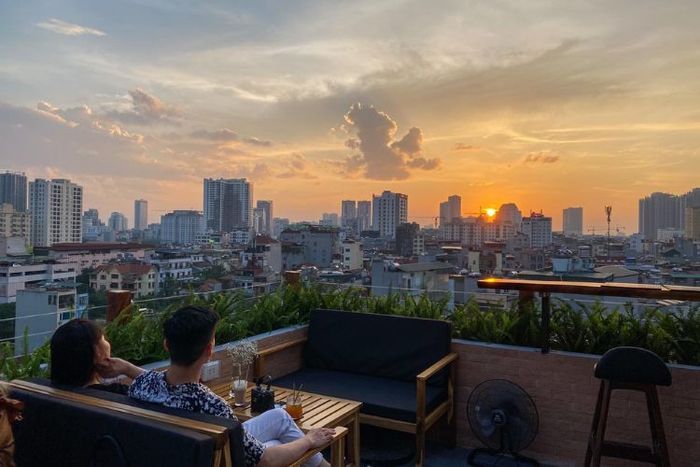 Quán Zero Point có view đẹp, không gian cực kỳ thoải mái và thư giãn