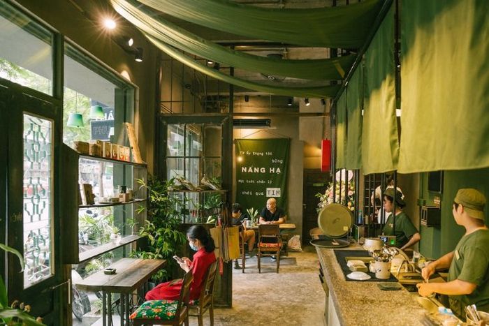 Quán cà phê nổi tiếng tại Hà Nội - Cộng Cà Phê