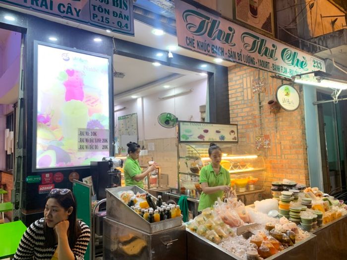 Thi Thi Chè