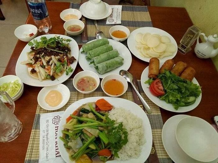 Hoa Khai - Quán chay Quận 1 với thực đơn phong phú, đa dạng món