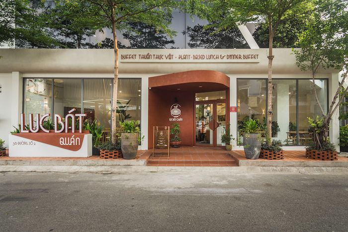 Lục Bát Quán