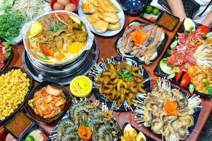 Lẩu nướng Cô Quỳnh