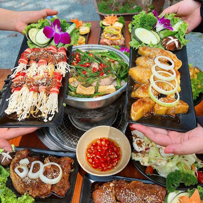 Quán nướng và lẩu Túy Tửu Lầu