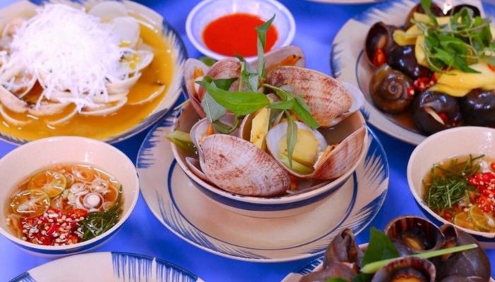 Ốc nóng Đức Mười
