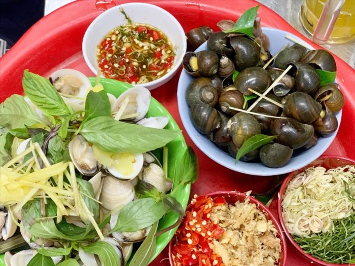 Ốc nóng Hà Trang - Đinh Liệt
