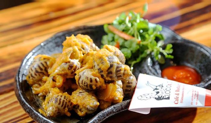 Bà Cô Lốc Cốc là quán ốc nổi tiếng ở quận 4