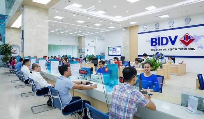 dịch vụ chuyển tiền qua quầy giao dịch tại ngân hàng BIDV