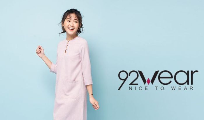 92WEAR là một trong những cửa hàng thời trang nữ được nhiều bạn trẻ yêu mến.