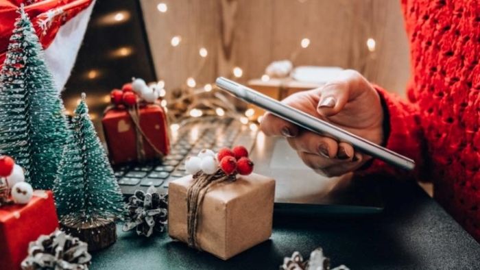 Stt thả thính bằng thơ cho crush nhân dịp Noel