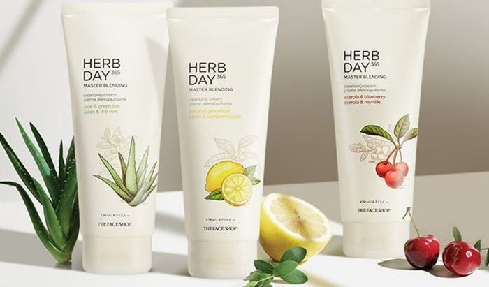 The Face Shop là một trong những thương hiệu mỹ phẩm Hàn Quốc chính hãng phổ biến tại Việt Nam.
