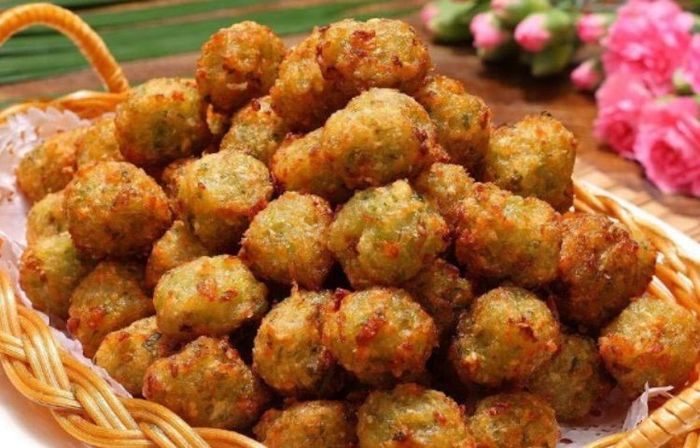 Thịt viên chiên vàng, thơm lừng