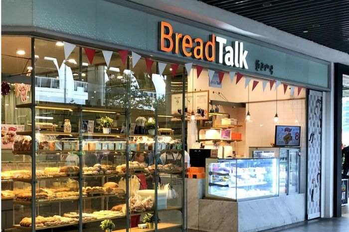 Cửa hàng BreadTalk chuyên cung cấp các loại bánh thơm ngon, đa dạng với chất lượng đảm bảo.