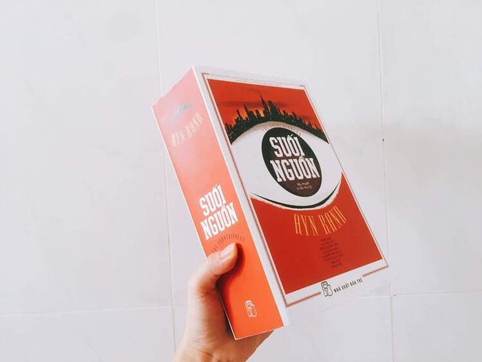 Cuốn tiểu thuyết hay: Suối nguồn - Ayn Rand
