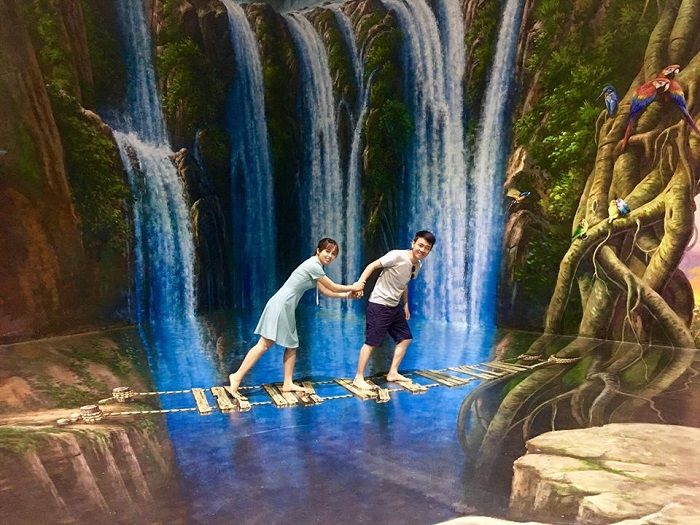 Bảo tàng tranh 3D Art In Paradise Đà Nẵng là điểm check-in được nhiều bạn trẻ yêu thích (Ảnh: Dân Việt)