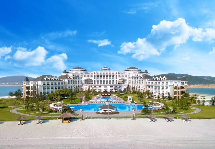 Resort Hạ Long