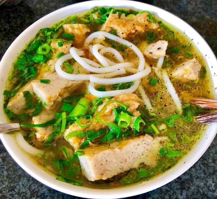 bánh canh chả cá