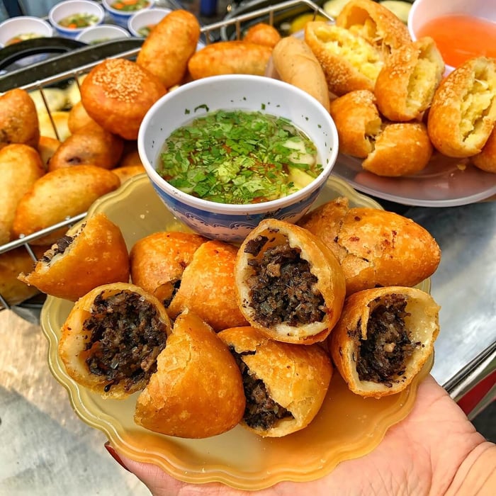 Bánh rán mặn Hà Nội