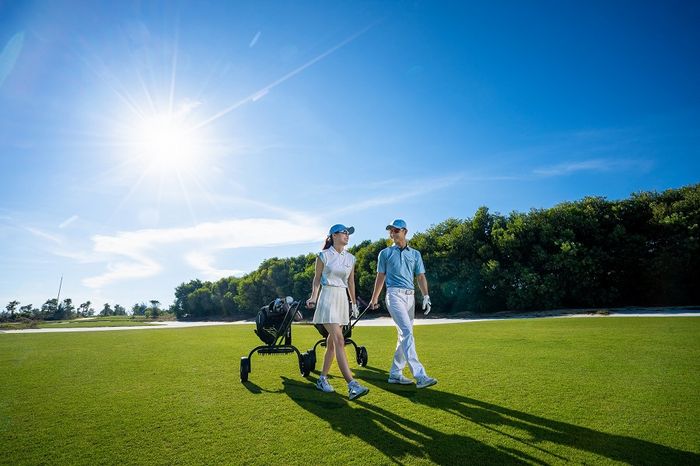 Túi đựng quần áo golf