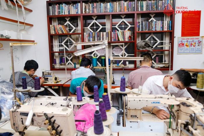 Trường Quốc Thảo