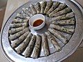 Nem cuốn dạng dài