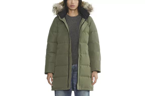 Aritzia Tna The Powder Parka Outerwear