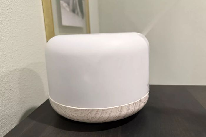 Asakuki Rock Essential Oil Diffuser releasing a soothing mist