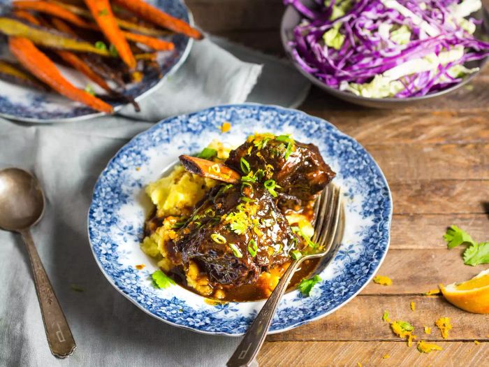 20170125_braised_short_ribs_1-emily-matt-clifton.jpg