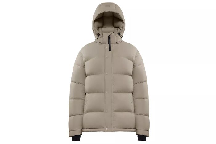 aritzia-the-superworld-super-puff