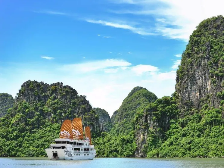 Ảnh Paradise Peak Cruise