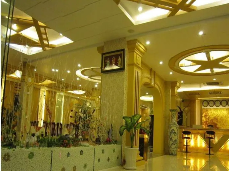 Ảnh Khách sạn Holiday